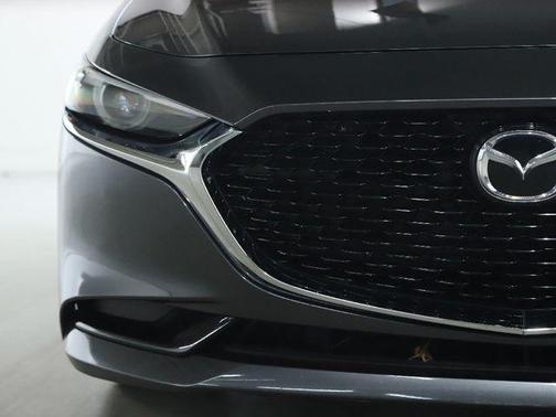 2020 Mazda Mazda3 FWD w/Premium Package