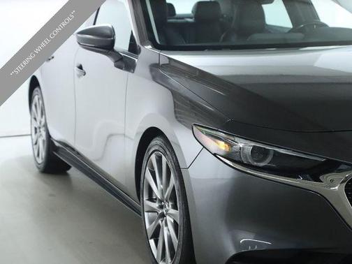 2020 Mazda Mazda3 FWD w/Premium Package