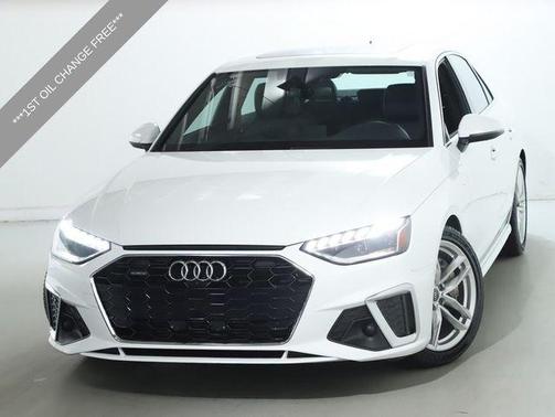 2022 Audi A4 45 S line Premium Plus