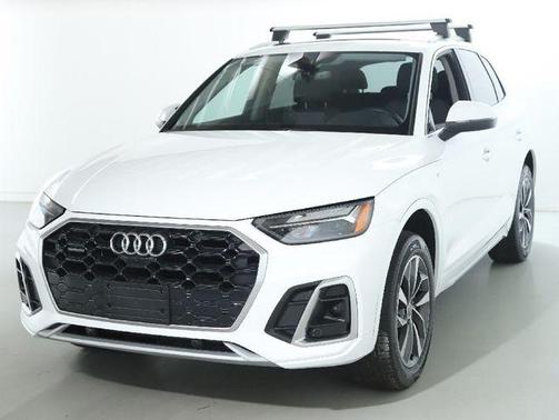 2024 Audi Q5 45 S line quattro Premium