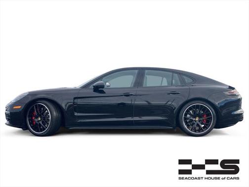 2020 Porsche Panamera GTS