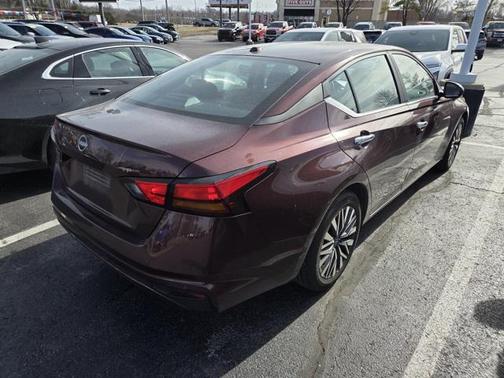 2025 Nissan Altima 2.5 SV