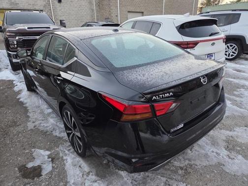 2020 Nissan Altima SR FWD