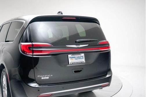 2025 Chrysler Pacifica L