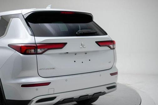 2024 Mitsubishi Outlander SE 2.5 2WD