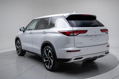 2024 Mitsubishi Outlander SE 2.5 2WD