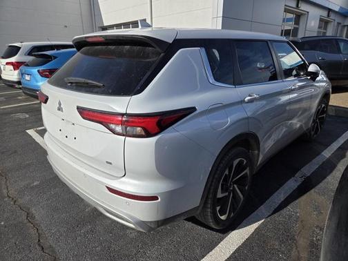 2024 Mitsubishi Outlander SE 2.5 2WD