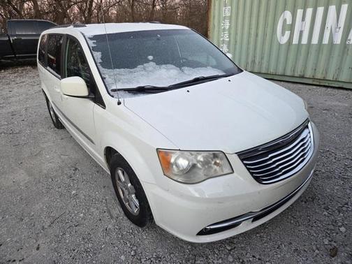 2012 Chrysler Town & Country Touring