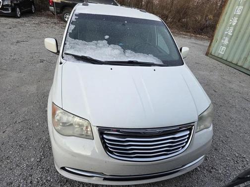 2012 Chrysler Town & Country Touring