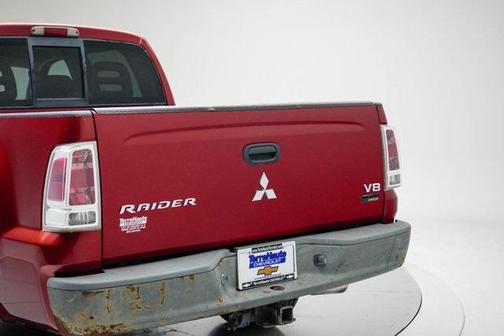 2007 Mitsubishi Raider SE
