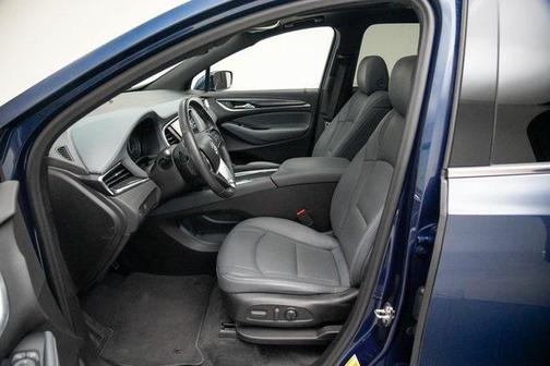 2023 Buick Enclave Essence FWD