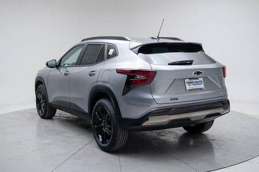 Sterling Gray Metallic 2026 Chevrolet Trax FWD ACTIV