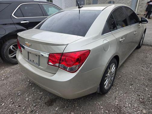 Champagne Silver Metallic 2013 Chevrolet Cruze ECO