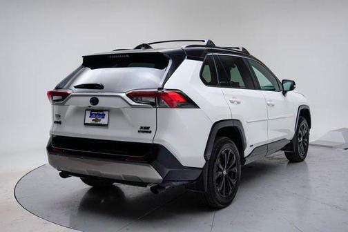 2024 Toyota RAV4 Hybrid SE
