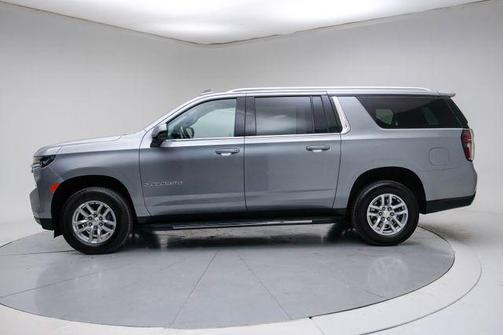 Sterling Gray Metallic 2024 Chevrolet Suburban LT