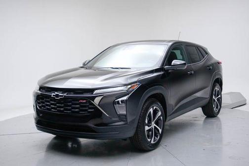 Mosaic Black Metallic 2026 Chevrolet Trax FWD 1RS