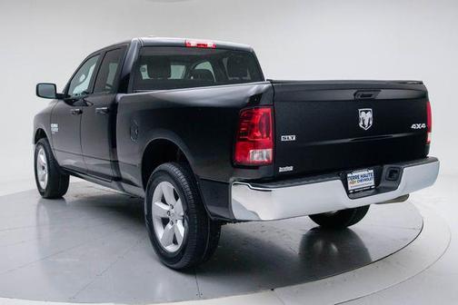Diamond Black Crystal Pearlcoat 2024 RAM 1500 Classic SLT