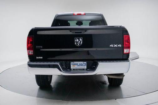 Diamond Black Crystal Pearlcoat 2024 RAM 1500 Classic SLT