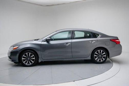 2016 Nissan Altima 2.5 SV