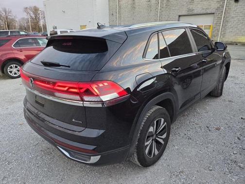 2024 Volkswagen Atlas Cross Sport 2.0T SE