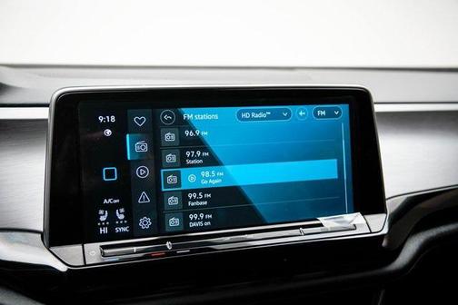 2024 Volkswagen Atlas Cross Sport 2.0T SE