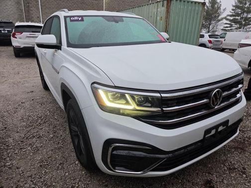2021 Volkswagen Atlas Cross Sport 3.6L V6 SE w/Technology R-Line