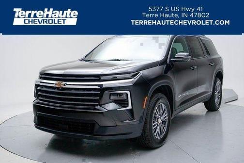 Mosaic Black Metallic 2026 Chevrolet Traverse LT
