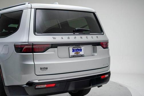 2022 Jeep Wagoneer Series III 4x4