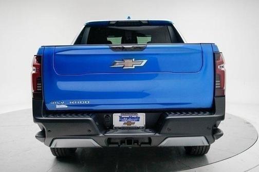 2025 Chevrolet Silverado EV LT