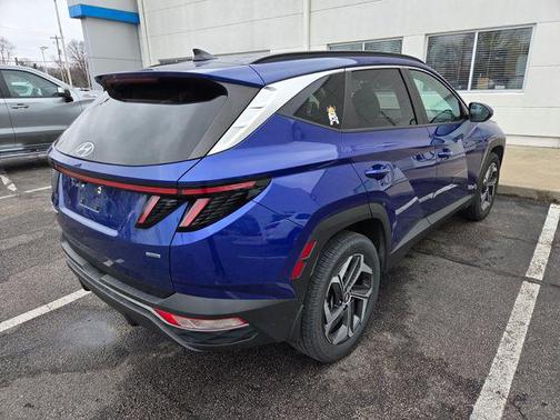 2022 Hyundai TUCSON SEL