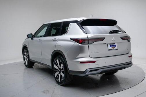 2025 Mitsubishi Outlander SE 2.5 2WD