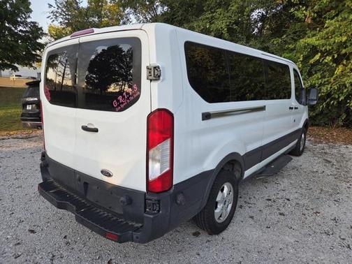 2017 Ford Transit-350 XLT