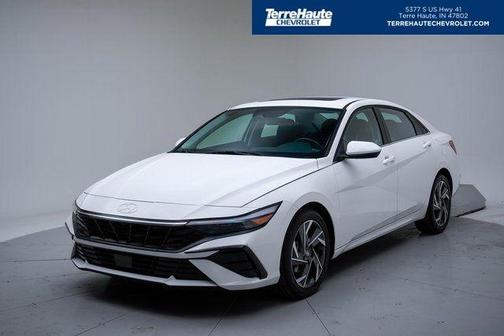 2025 Hyundai ELANTRA SEL