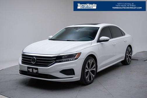 2021 Volkswagen Passat 2.0T SE