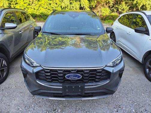 Gray Metallic 2025 Ford Escape ST-Line