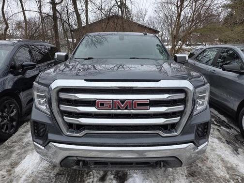 2022 GMC Sierra 1500 SLE