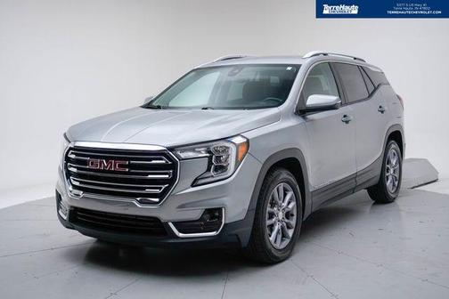 Sterling Metallic 2023 GMC Terrain SLT