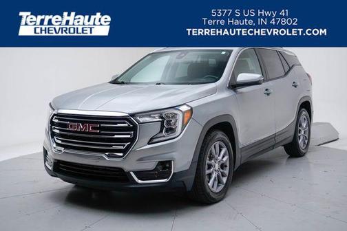 Sterling Metallic 2023 GMC Terrain SLT