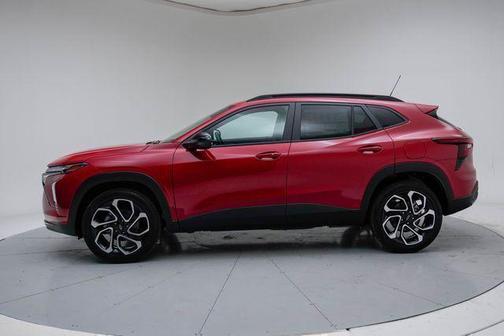 Apex Red 2026 Chevrolet Trax FWD 2RS