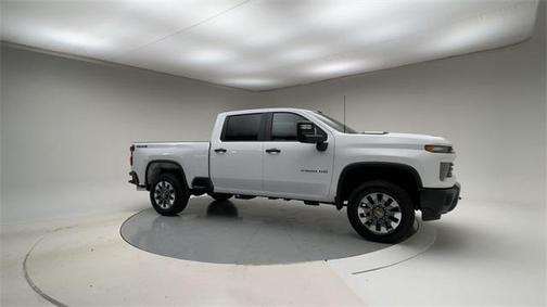 2024 Chevrolet Silverado 2500 Custom