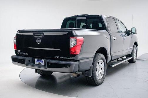 2018 Nissan Titan SV