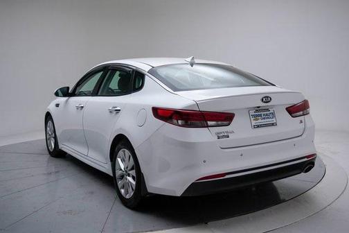 2018 Kia Optima S