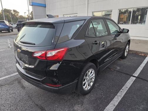 2021 Chevrolet Equinox LS