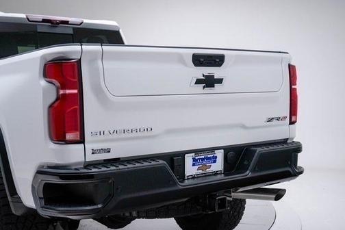 2026 Chevrolet Silverado 2500 Crew Cab, Standard Bed, XR2, 4WD