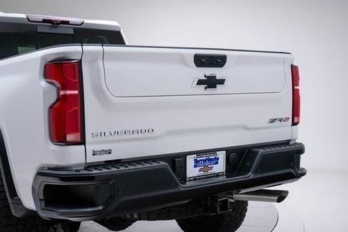2026 Chevrolet Silverado 2500 Crew Cab, Standard Bed, XR2, 4WD