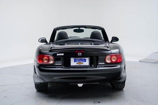 2003 Mazda MX-5 Miata Cloth