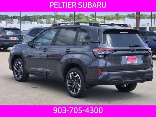 Magnetite Gray Metallic 2026 Subaru Forester Premium