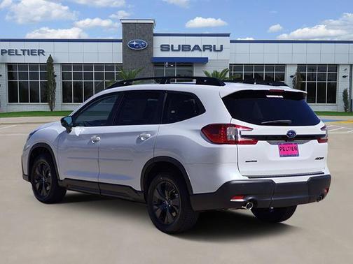 Crystal White Pearl 2027 Subaru Ascent