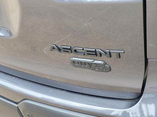2025 Subaru Ascent Onyx Edition Touring