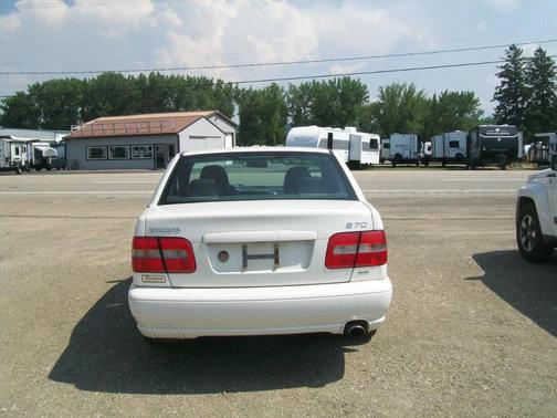 1999 Volvo S70